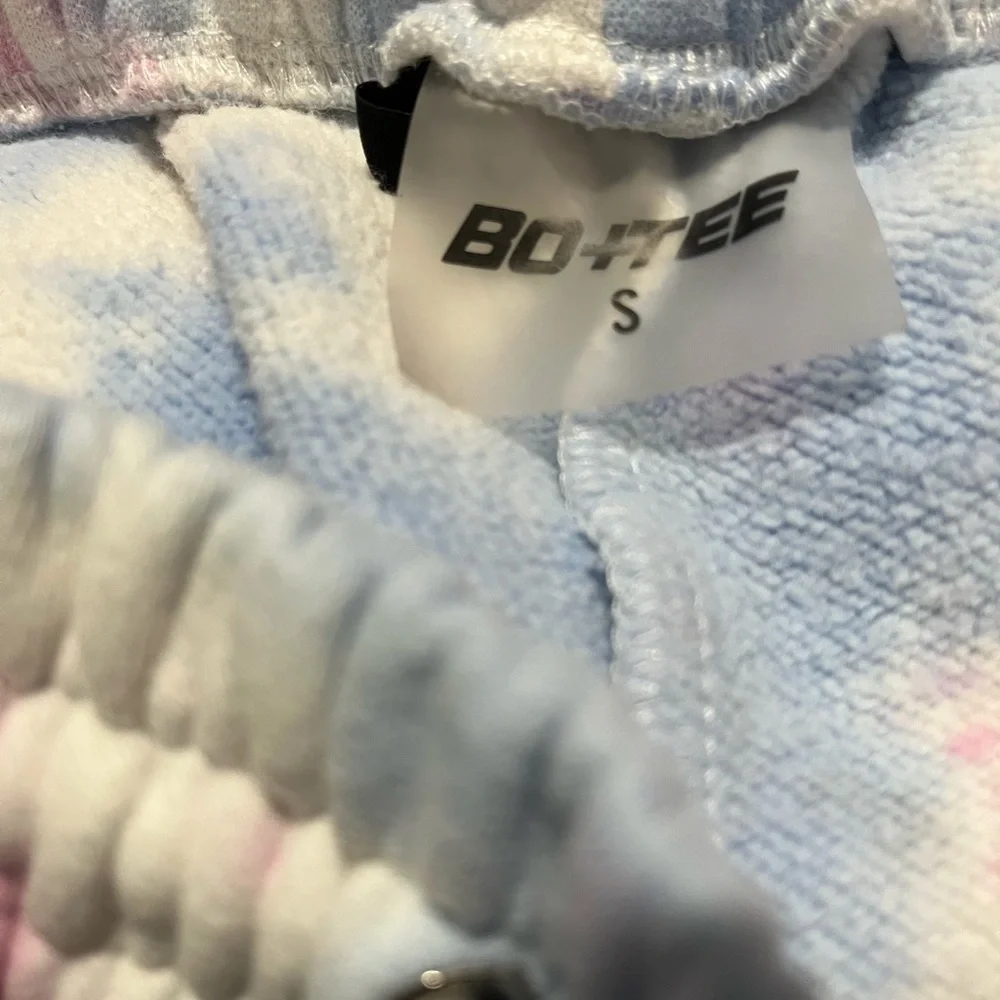 Bo + Tee tie dye sweats - Picture 4 of 5